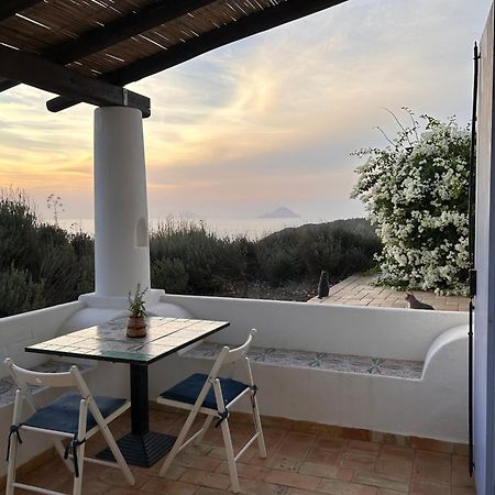 Country Houses Monte Delle Cristule Đảo Lipari Ngoại thất bức ảnh