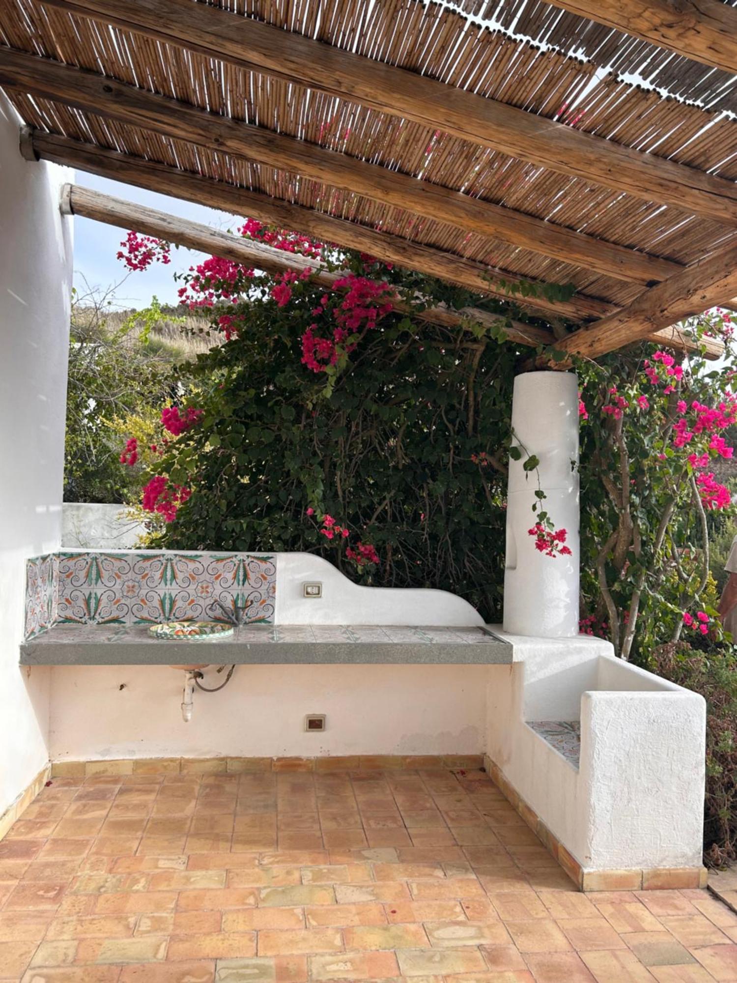 Country Houses Monte Delle Cristule Đảo Lipari Ngoại thất bức ảnh
