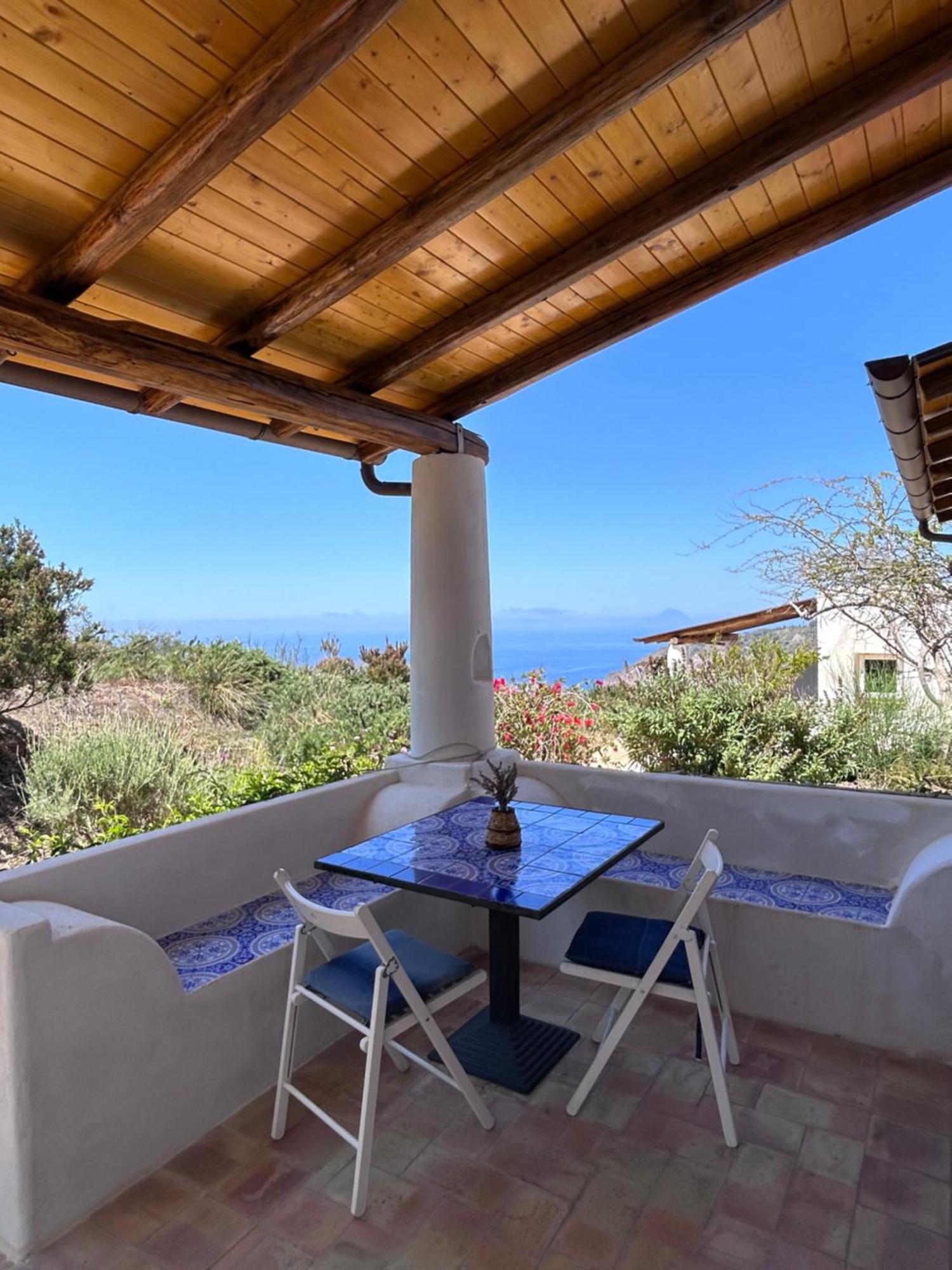 Country Houses Monte Delle Cristule Đảo Lipari Ngoại thất bức ảnh